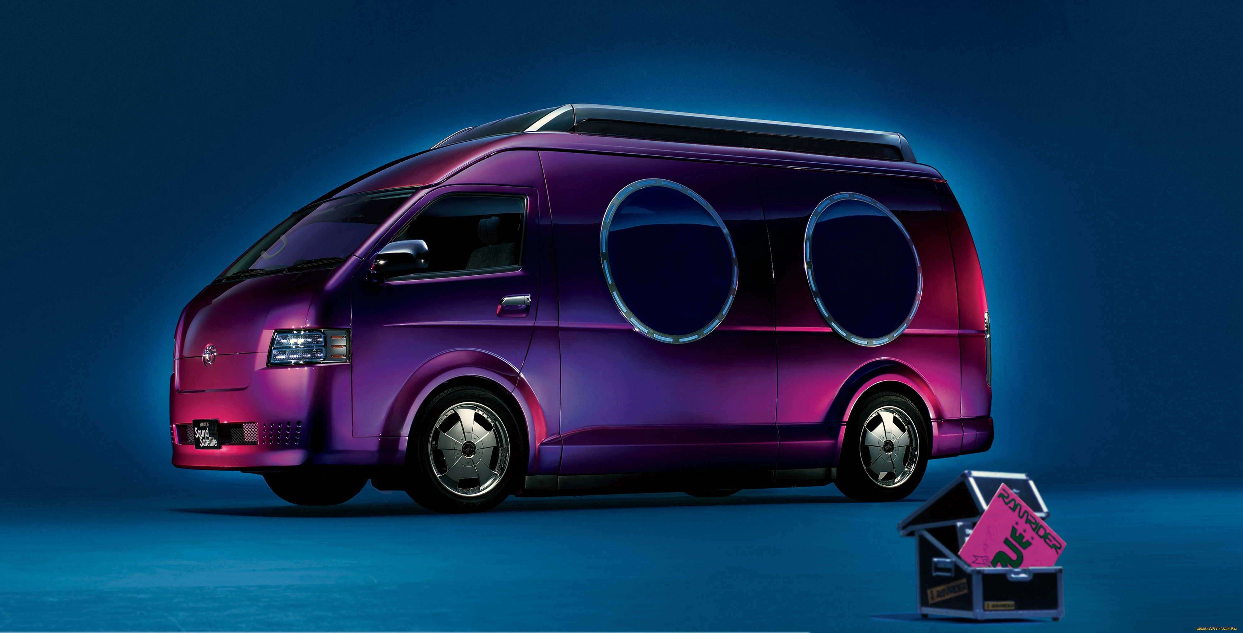 , custom van`s, toyota